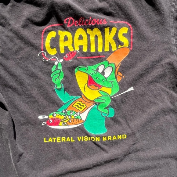 Men's Lateral Vision T-Shirt Black Cranks M Cartoon Spell-Out Anime Street Art - Picture 2 of 12